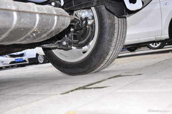 2016款中华V3 1.5L手动精英型