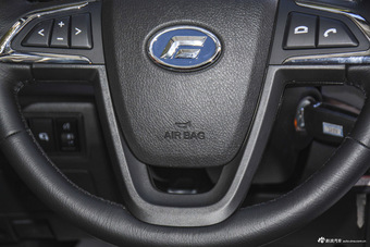 2015款雄师F22 1.9T手动四驱柴油豪华型