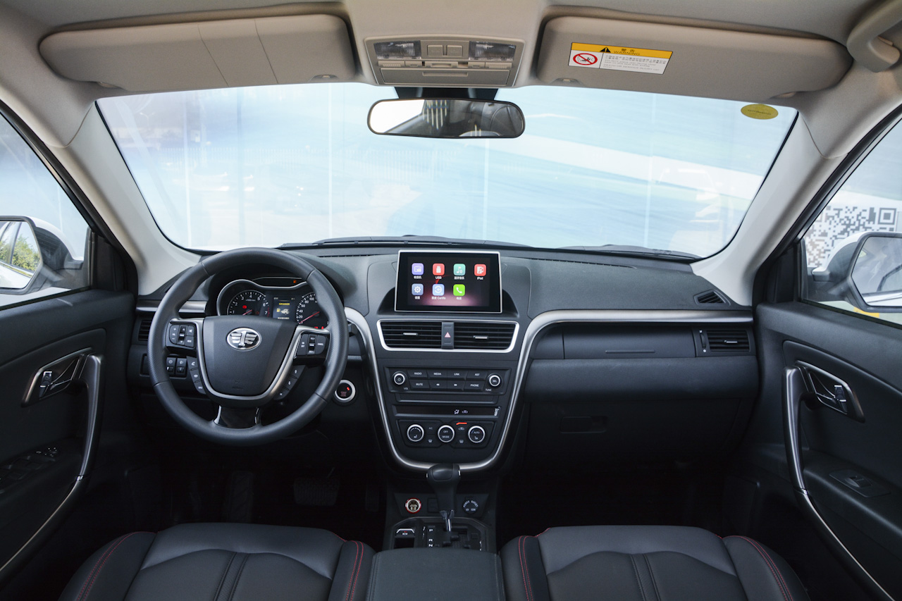 2017款奔腾X80 1.8T自动豪华型 