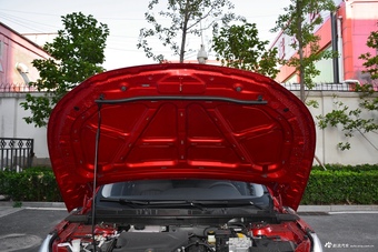 2018款奔腾B50 1.4T自动20周年纪念版