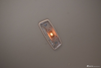 2017款宝骏560律动版1.5T手动乐享型