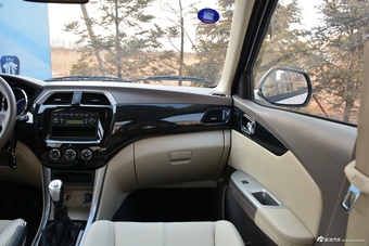 2016款伽途ix5 1.5L智悦型DAM15L