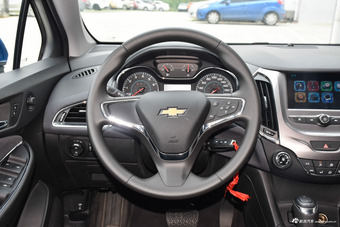 2018款科鲁兹1.5L自动炫锋都市版320