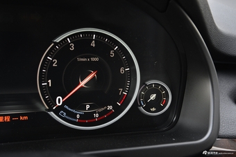 2018款宝马X5 3.0T 自动xDrive35i典雅型