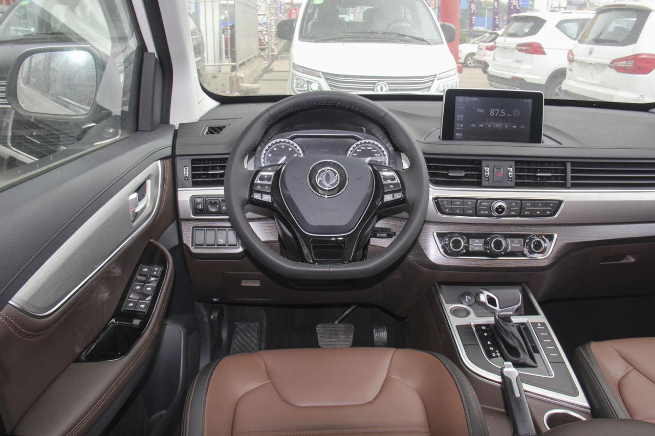 2017款景逸X6 乐享系列1.5T自动豪华型