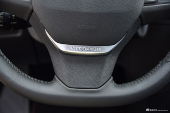 2016款雪铁龙C4世嘉1.6L自动豪华型