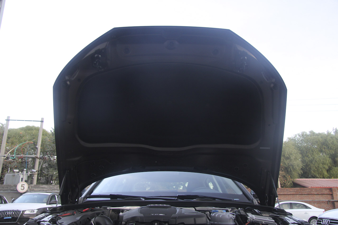 2017款奥迪A4L 2.0T自动40TFSI运动型