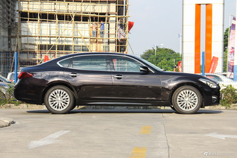 2015款英菲尼迪Q70L 2.5L悦享版