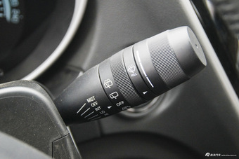 2015款传祺GS5 Super 1.8T自动四驱尊贵版