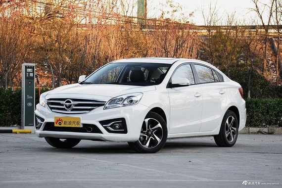  2017款海马福美来 1.6L 手动豪华型（白）