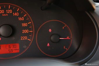 2015款锋范 1.5LCVT舒适版