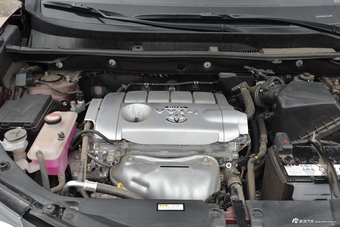 2018款RAV4荣放 2.5L自动四驱精英i版