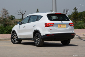 2016款风光580 1.5T手动豪华型