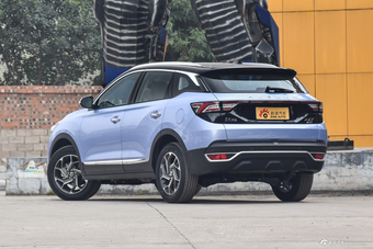 2019款风神AX7 1.6T自动AI领航型