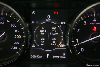 2018款发现神行2.0T自动HSE LUXURY