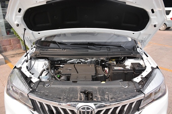 2017款中华V3 1.5L手动舒适型图片