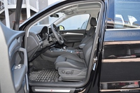 2018款奥迪Q5L 2.0T自动45 TFSI尊享运动型