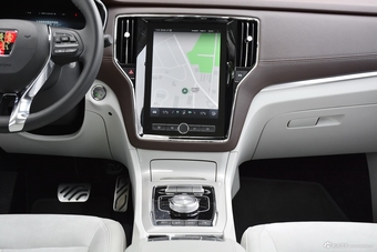 2017款荣威eRX5 EV400 电动互联至尊版