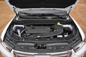 2017款哈弗H6 换代2.0T自动两驱智尚型红标