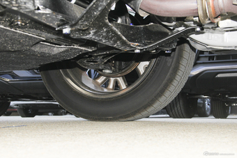 2018款欧蓝德2.0L自动两驱荣耀版5座