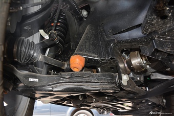 2017款撼路者2.0T自动四驱旗舰版汽油7座