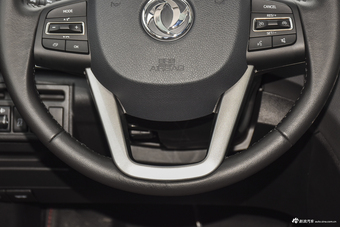 2018款东风风神AX7 1.6T自动尊贵型