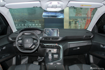 2017款标致5008 1.6T自动350THP精英版7座图片