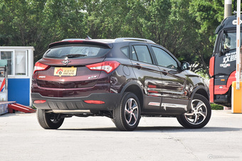 2017款海马S5强动力版1.5T自动尊贵型