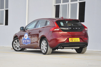 2017款沃尔沃V40 1.5T自动T3 智雅版