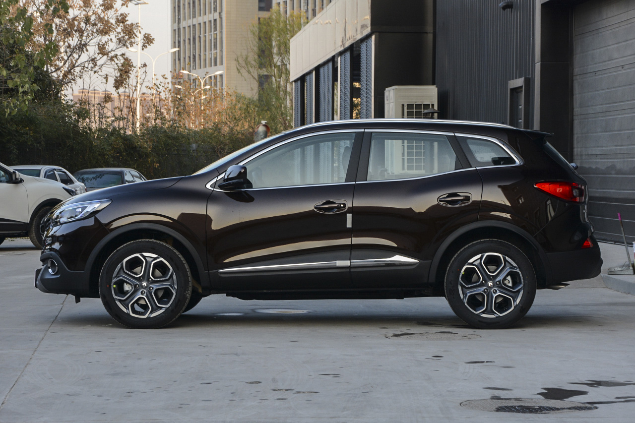 2017款科雷嘉2.0L自动豪华版