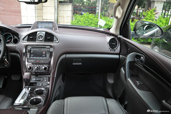 2014款昂科雷3.6L自动精英舒适型两驱
