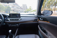 2018款逸动DT 1.6L手动尊享型