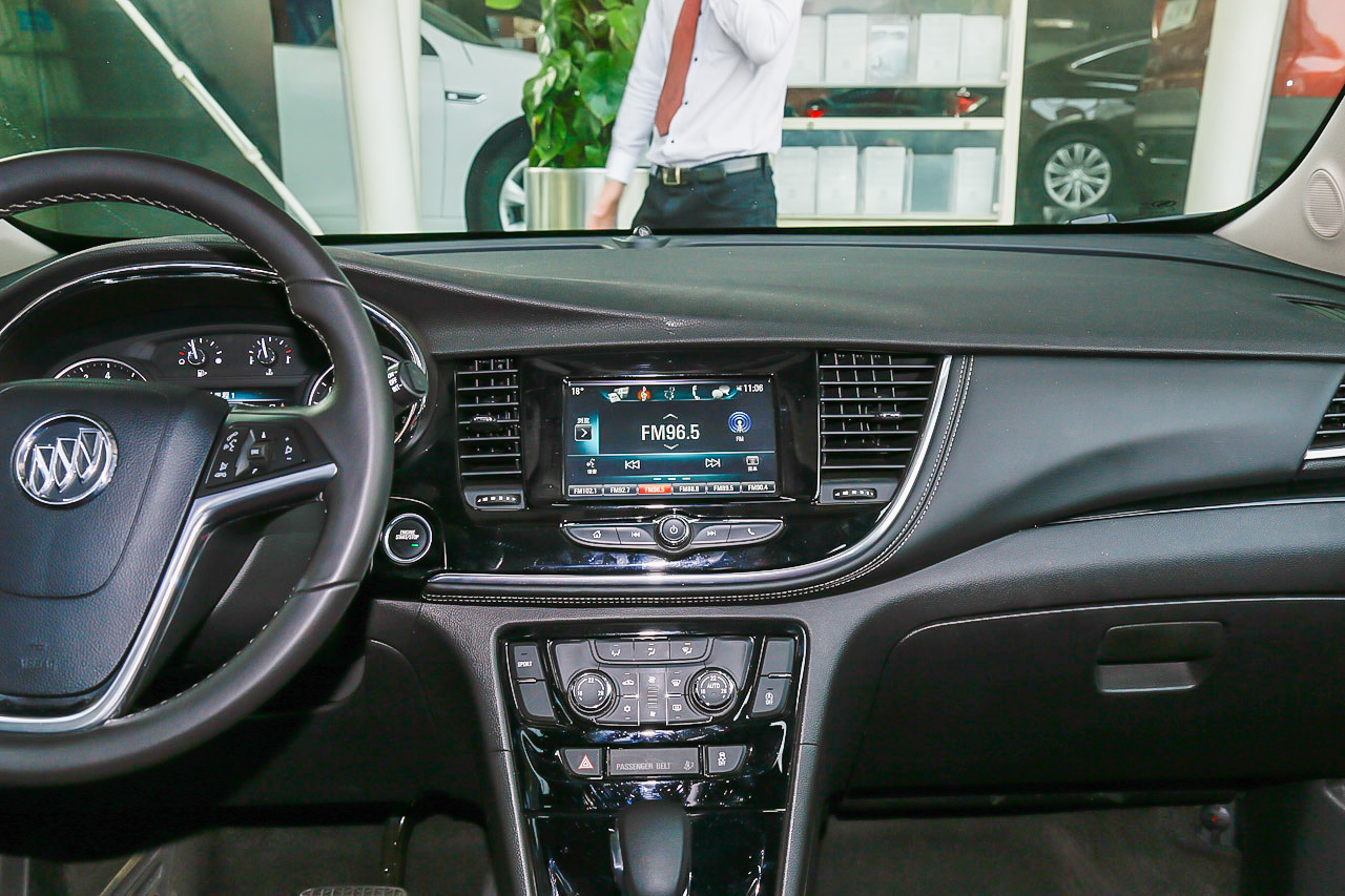 2016款昂科拉1.4T自动四驱全能旗舰型18T