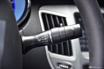 2015款凯翼C3 1.5L手动金钻型