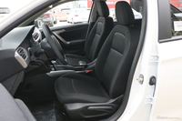 2018款全新爱丽舍1.6L自动时尚型