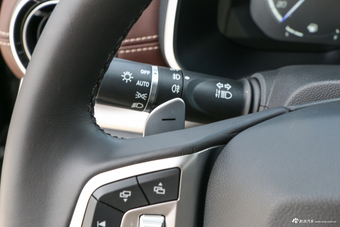 2018款WEY VV6 2.0T自动四驱旗舰型