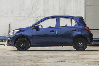 2014款启辰R30 1.2L手动尊享版