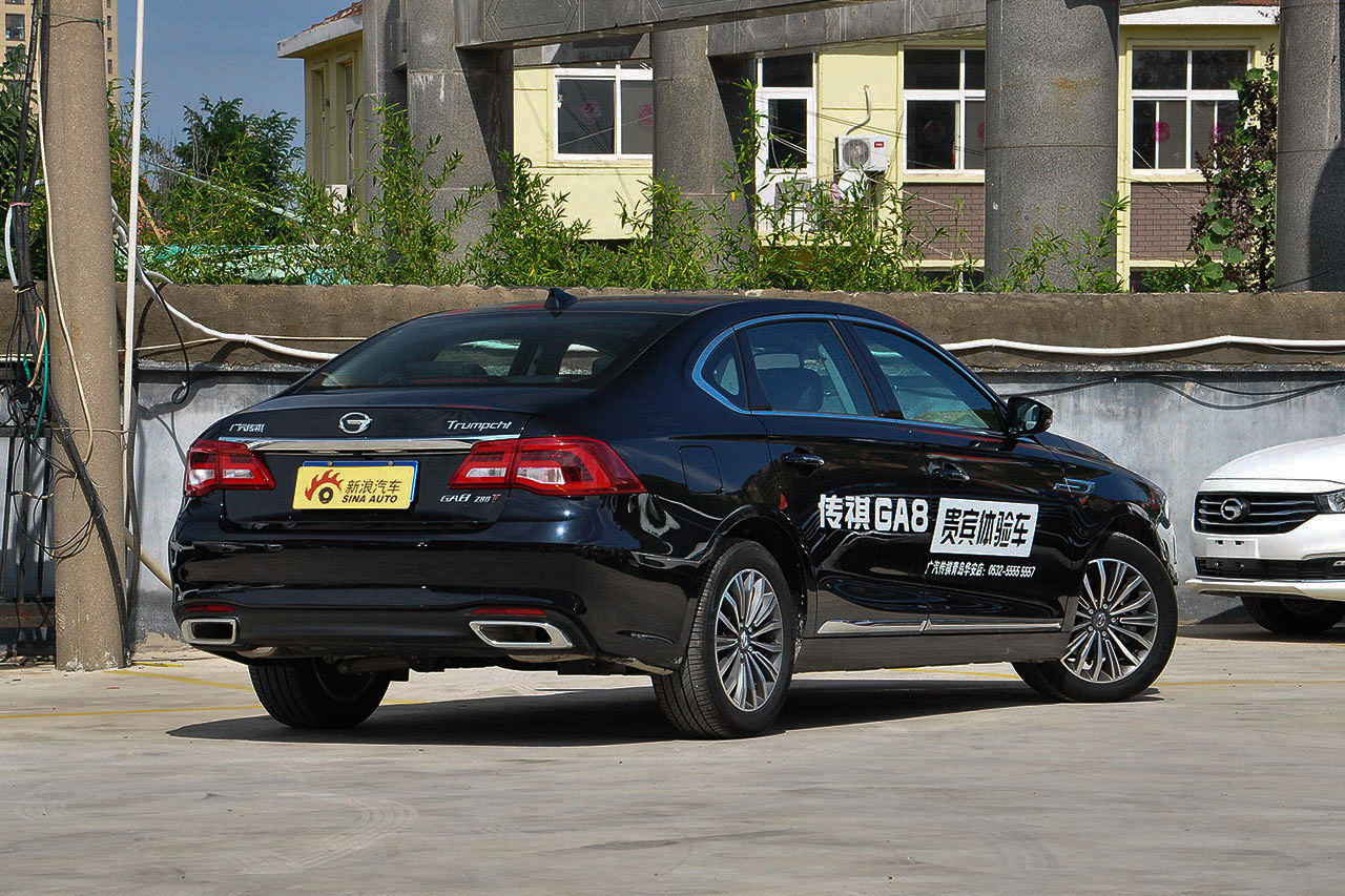 2017款传祺GA8 1.8T 280T自动尊享版
