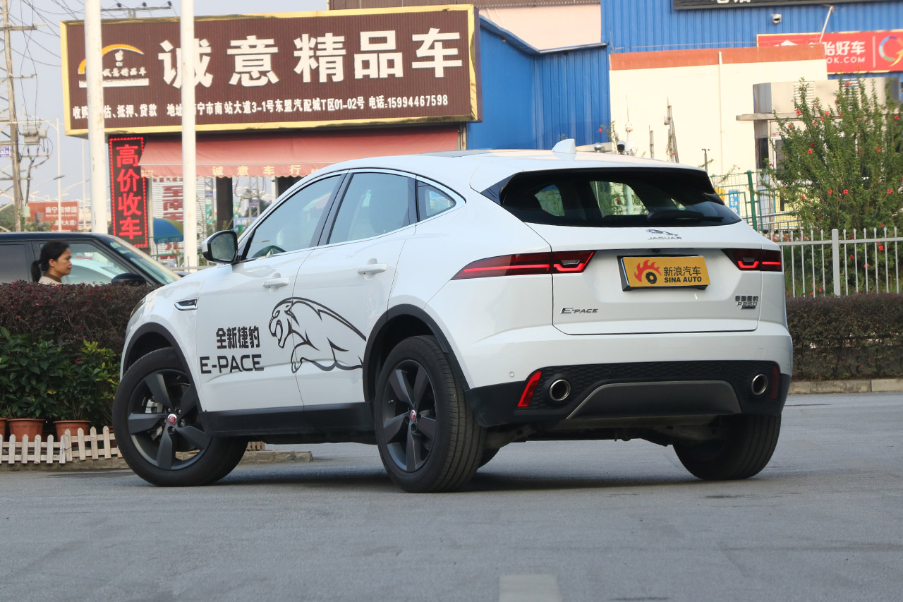 2018款捷豹E-PACE SE 2.0T自动P250