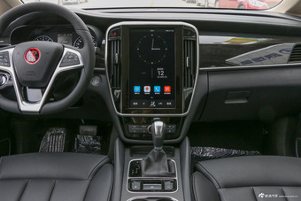 2018款比亚迪宋MAX 1.5T自动智联豪华型6座