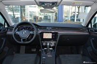 2019款迈腾2.0T自动330TSI DSG尊贵型