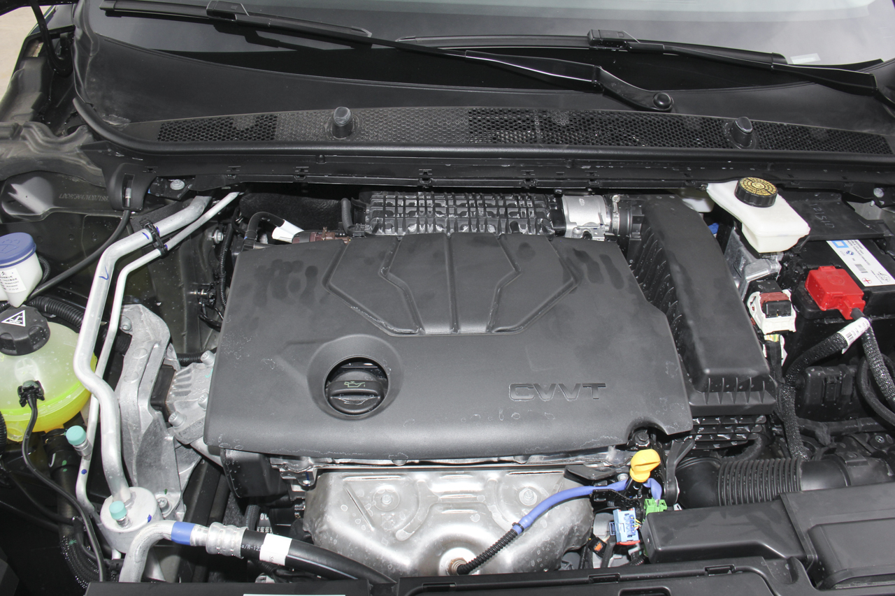 2018款东风标致408改款1.8L自动豪华版