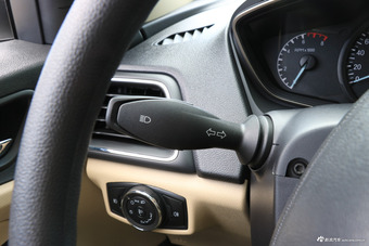 2017款福睿斯改款1.5L自动舒适型