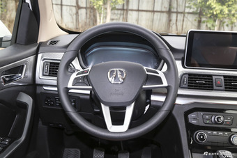 2017款北汽威旺M50F 1.5L手动舒适型