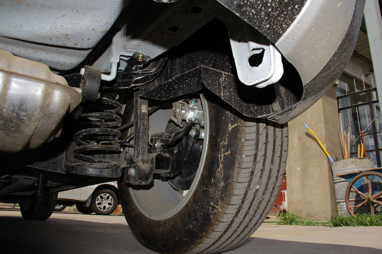 2016款中华V3 1.5L手动智能型