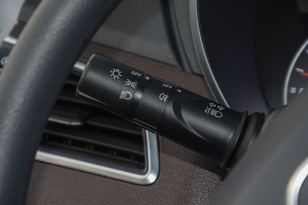 2017款福美来F7 1.5T 7座自动标准型