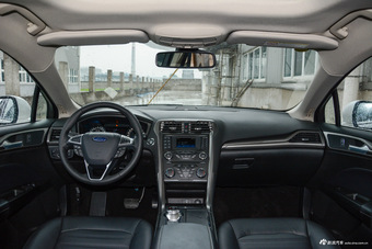 2017款蒙迪欧1.5T自动时尚型图片