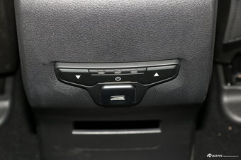 2018款斯威X7 1.5T手动豪华型7座