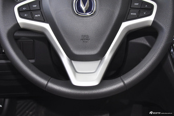 2016款悦翔V7 1.6L自动乐享型国V