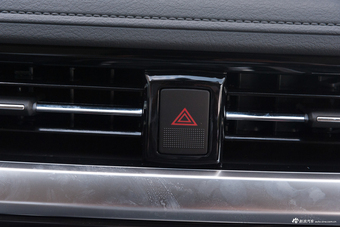  2018款君马SEEK 5 1.5T自动领智版